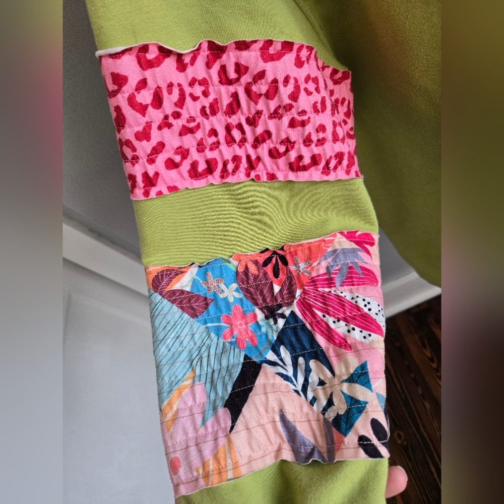 Colorful Spring Patchwork Sleeve Sweatshirt - Picture 2 of 5